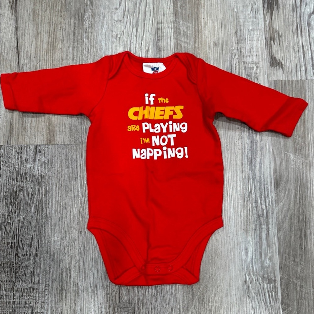 Kansas City Chiefs onesie 0-3 months